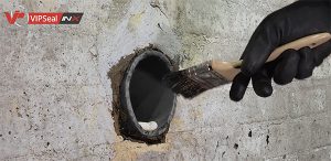 Sheard damaged pipe with no access to place a standard flexible coupling.