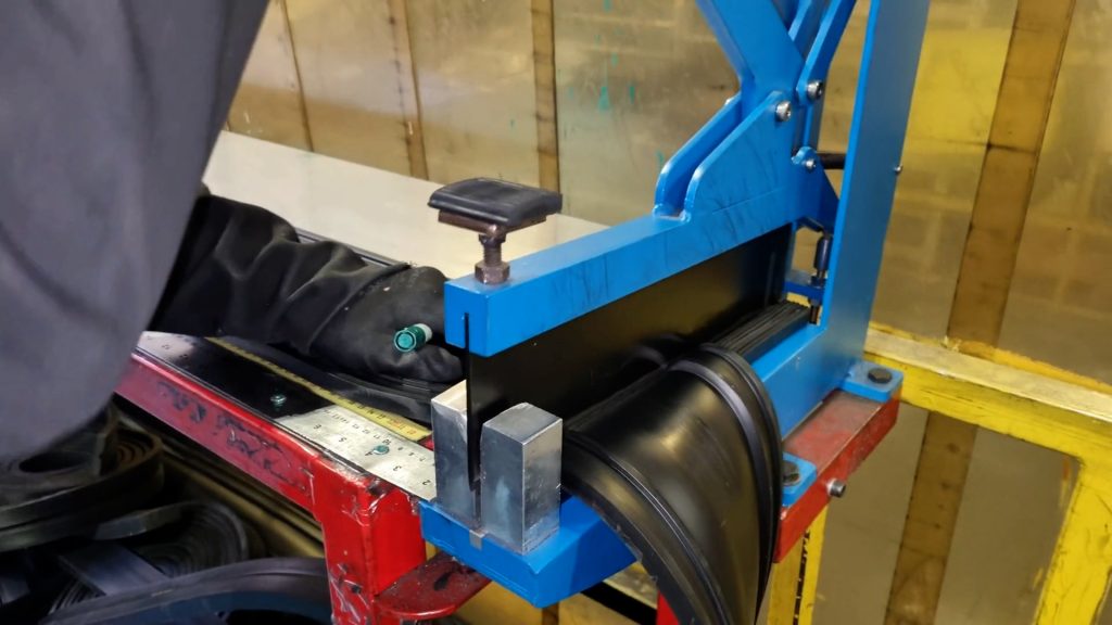 VIPSeal wraparound coupling extrusion for large diameter pipe repair